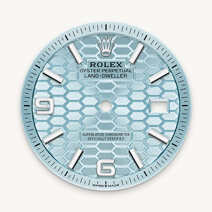 Eisblaues Zifferblatt