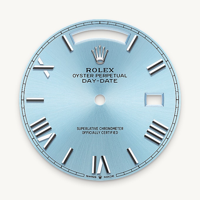 Eisblaues Zifferblatt